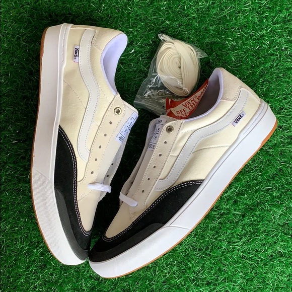 VANS BERLE PRO MARSHMALLOW/BLACK WMNS - Picture 13 of 16